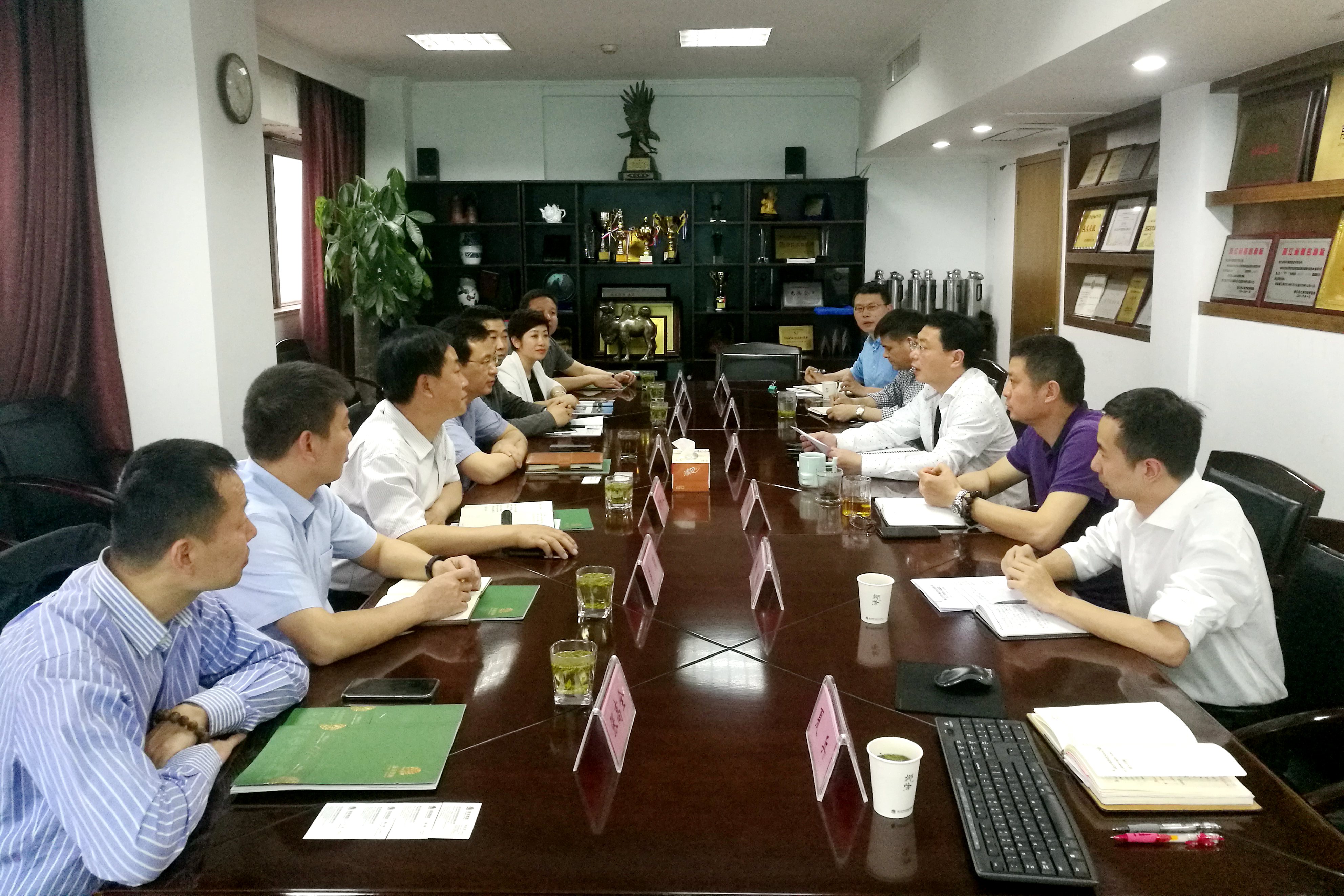 陕西省泾阳县委书记张渭一行莅临开云体云APP官网入口考察交流