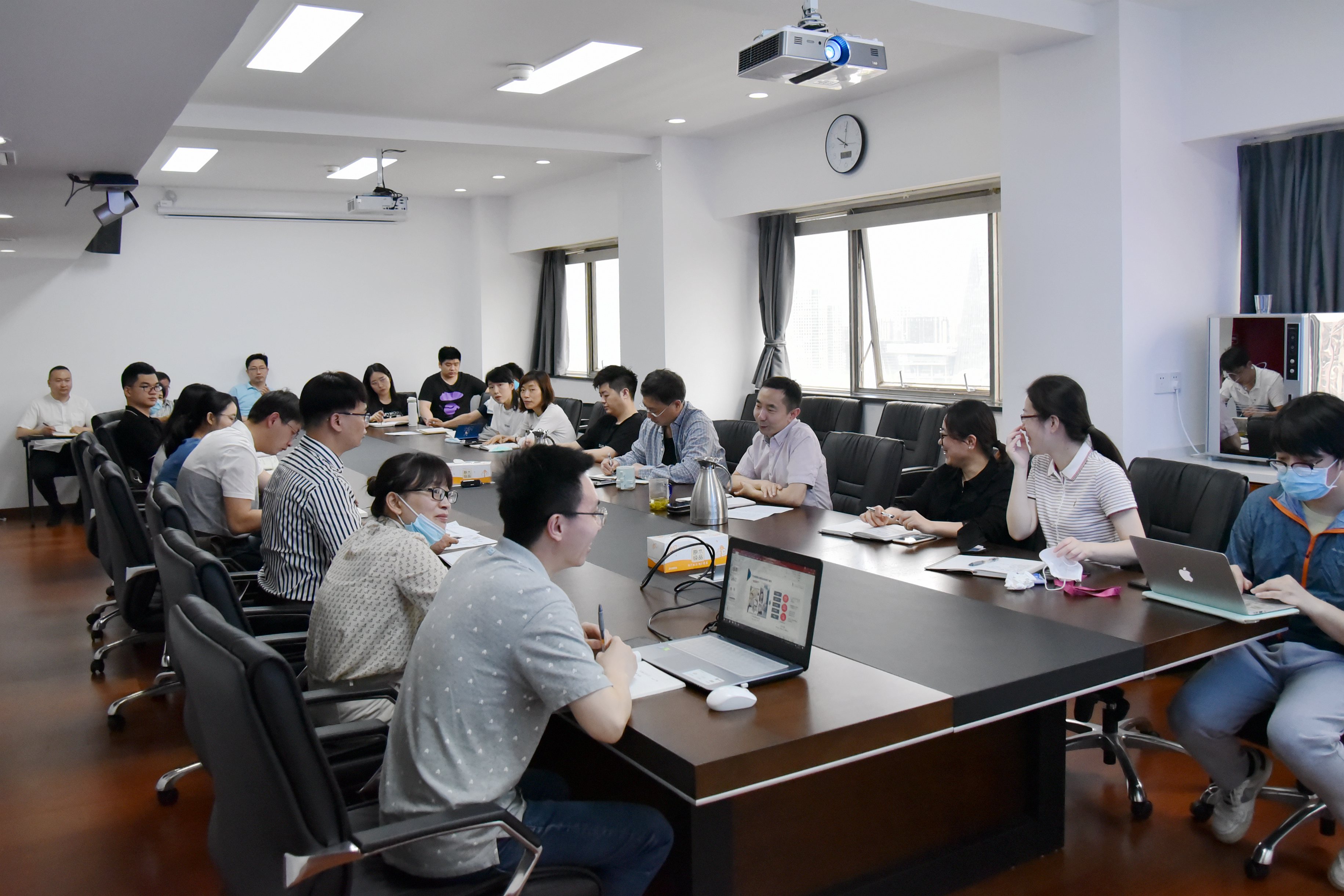 开云体云APP官网入口召开第127届广交会动员会