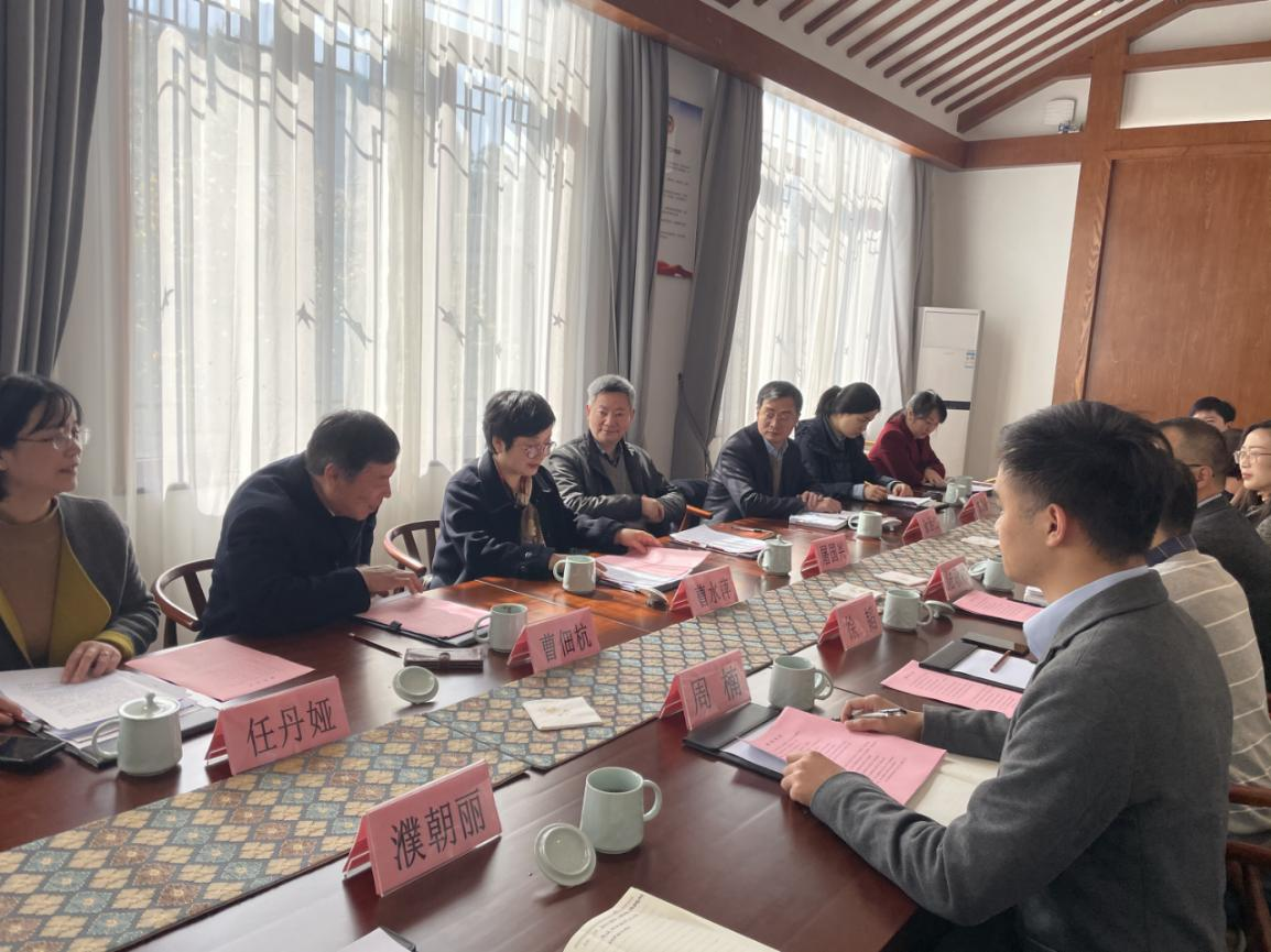 浙江省司法厅党委委员、省行政复议局局长曹水萍 莅临开云体云APP官网入口狮峰公司调研
