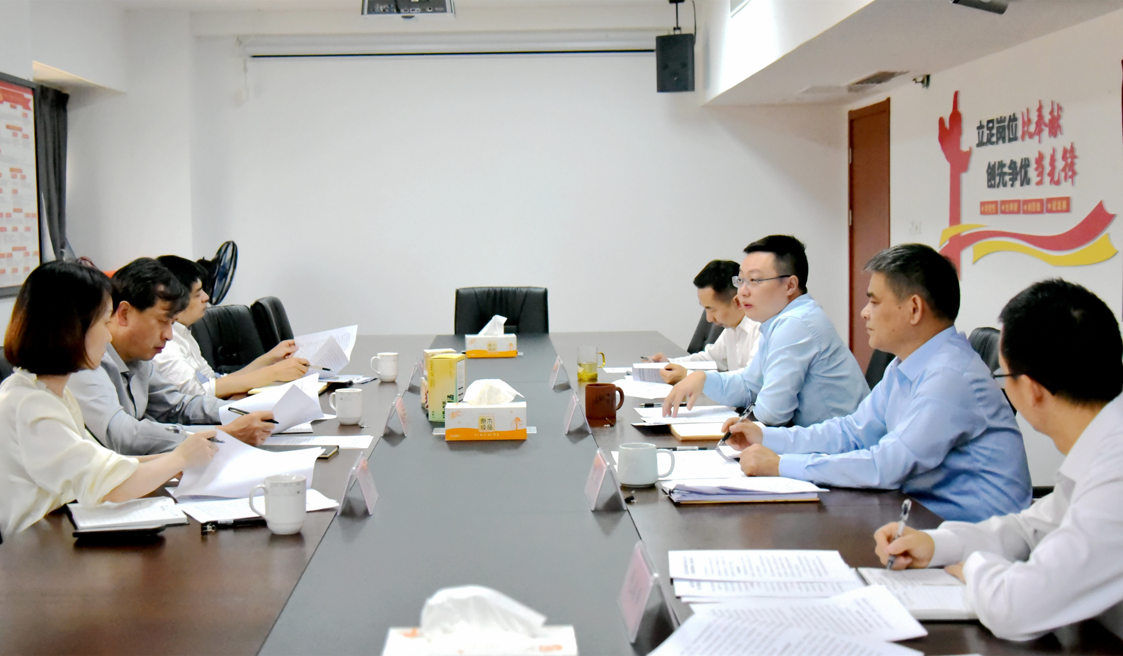 省供销社主任陈利江赴开云体云APP官网入口调研指导